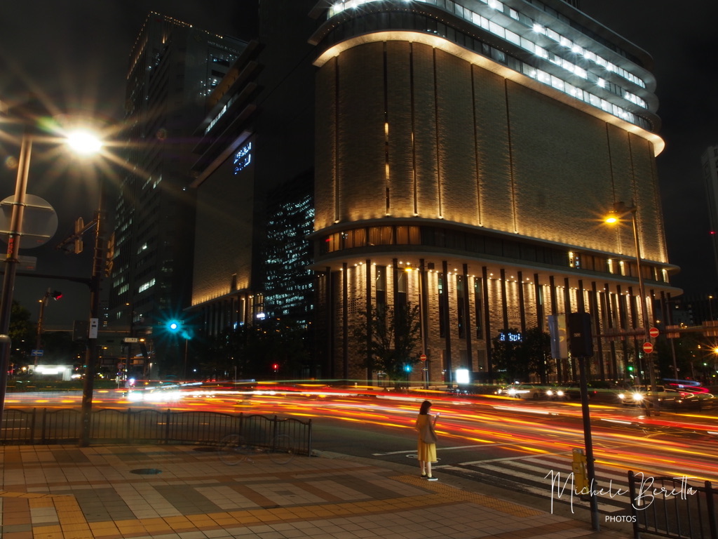 Long exposure with a girl at a crossing